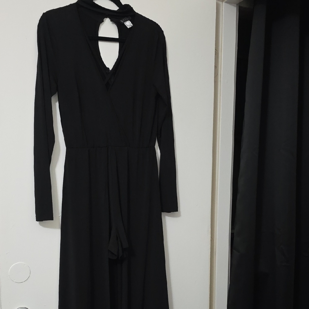 VENUS Black Long Sleeve Dress